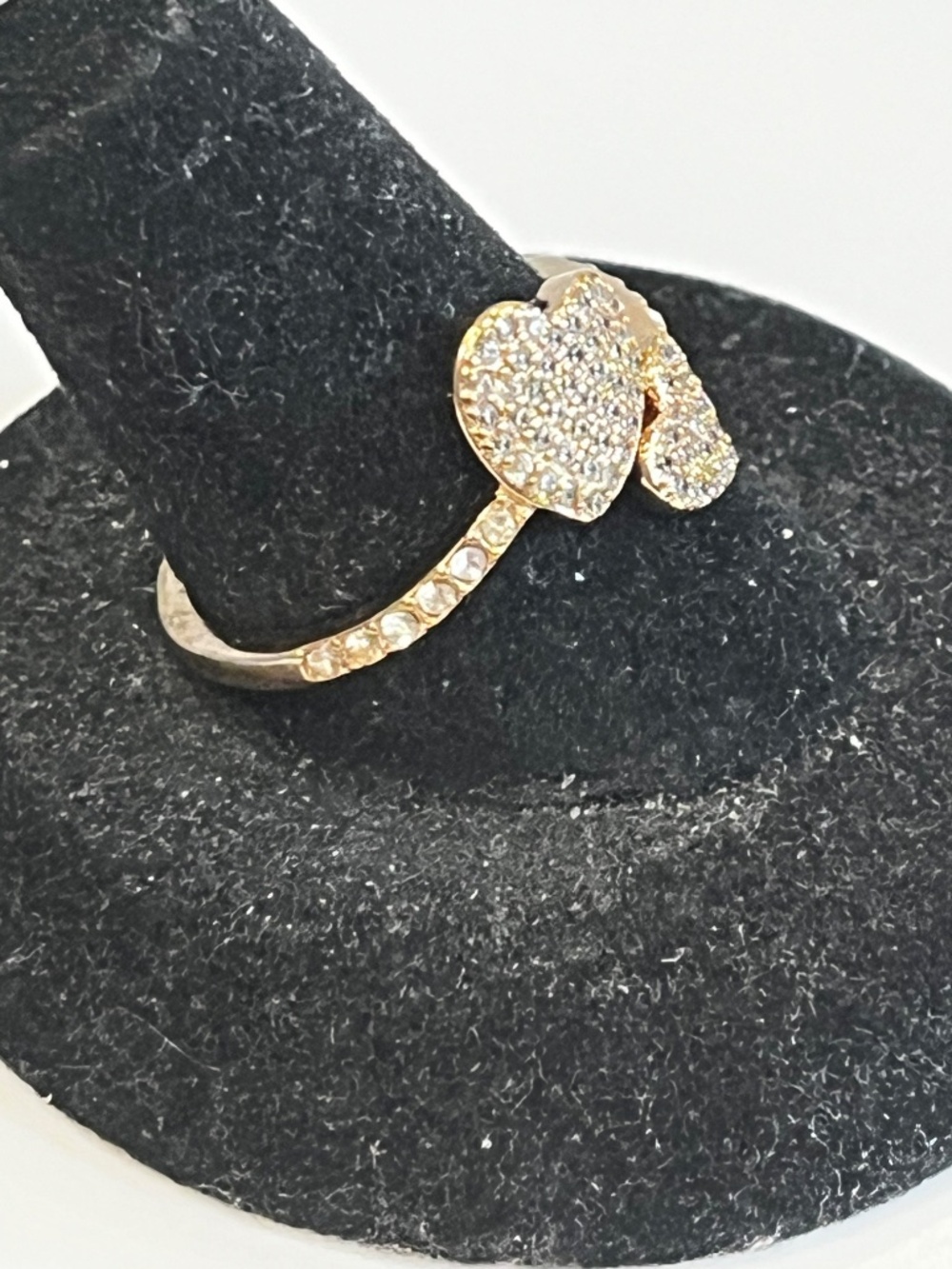 ♠️Kate Spade Yours Truly Pave Heart Ring, Rose Gold Size 8 - Picture 3 of 7